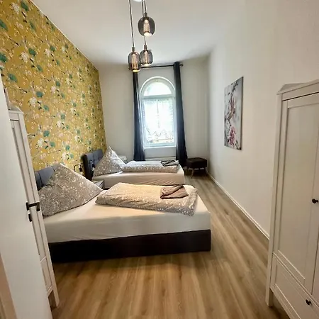 Apartment Zum Gelben Kolibri Inkl. Parkplatz Erfurt Exterior foto